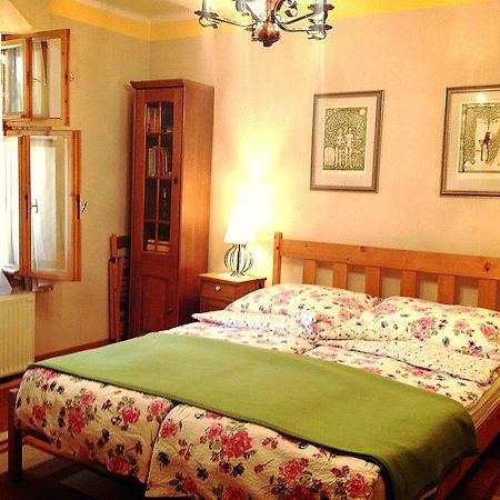 Violetta Vendeghaz Hotell Eger Exteriör bild