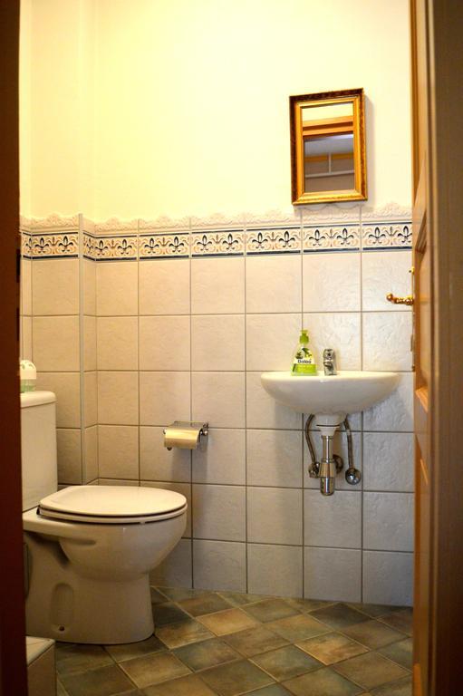 Violetta Vendeghaz Hotell Eger Rum bild